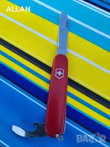 Продавам сгъваем нож Викторинокс Бантам / Victorinox Bantam