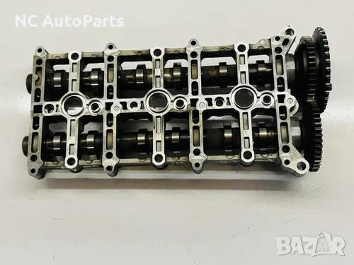 Разпределителни валове с носач за БМВ BMW 2 series F46 216d 1.5 дизел B37C15A 8511207 BMW 2017, снимка 2 - Части - 49476113