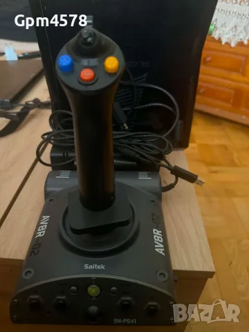 Хакнат Xbox 360 Slim + 2 Джойстика + Saitek Flight Stick + Игри, снимка 5 - Xbox конзоли - 55750354