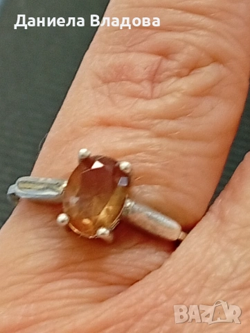 Дамски сребърен пръстен