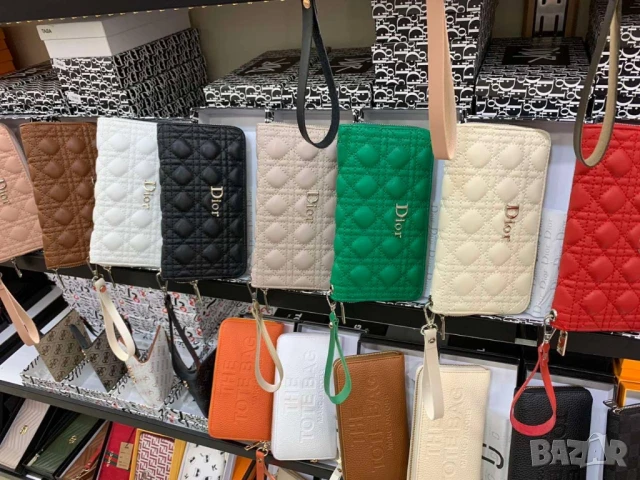 портмонета в кутия gucci chanel christian dior louis vuitton ysl saint laurent , снимка 4 - Портфейли, портмонета - 51117137