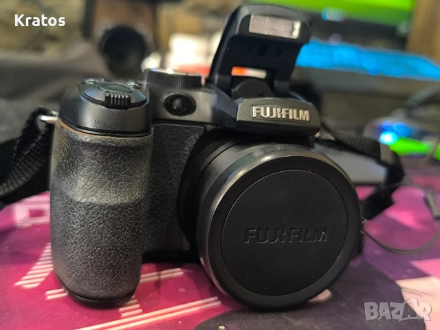 Цифров Фотоапарат Fujifilm Finepix S1500 10 megapixels, снимка 4 - Фотоапарати - 52790492