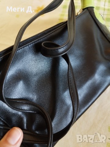 Дамска черна чанта със зелено, снимка 2 - Чанти - 40623512