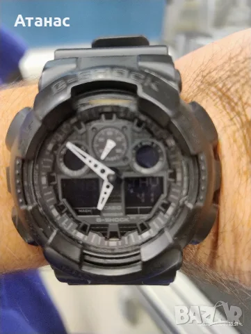 Продавам часовник Casio G-Shock GA 100 1A1