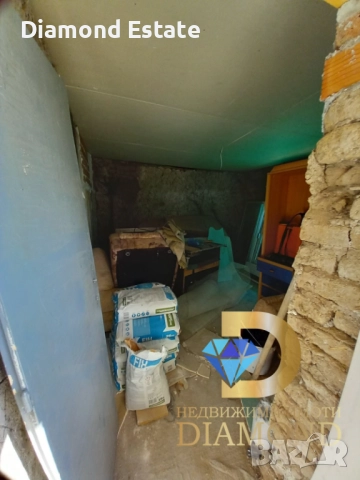 Едноетажна къща в село Боздуганово, общ. Раднево, снимка 7 - Къщи - 52085763