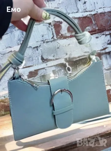 Малка дамска кожена чанта с цип, голямо разнообразие от цветове, снимка 7 - Чанти - 48429219