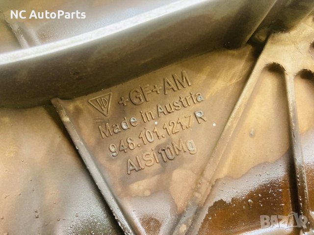 Капак за двигател за Porsche Порше Каен 9PA 4.5 V8 бензин 9481011217R 2003, снимка 3 - Части - 42911424