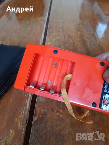 Стар калкулатор Елка,Elka 131, снимка 7 - Други ценни предмети - 49830037