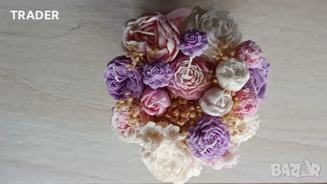 Букет от ароматни соеви свещи под формата на цветя, снимка 4 - Други - 38844787