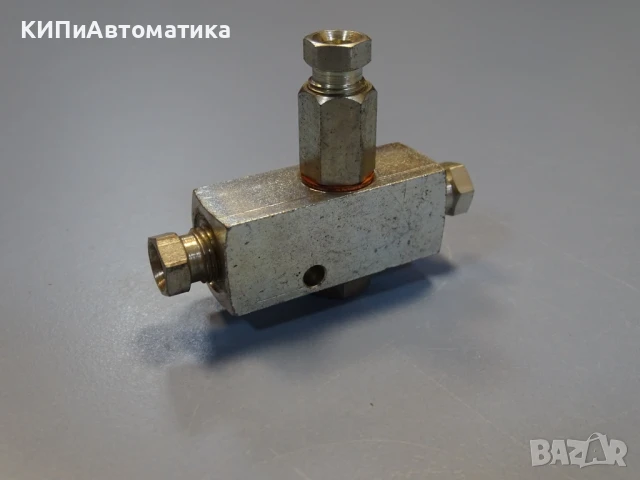 хидравлична Т-образна разклонителна кутия за импулсно мазане VOGELE 44-2576-6010, снимка 2 - Резервни части за машини - 50909466