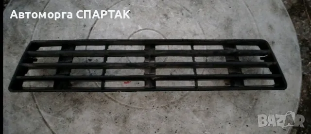 Средна решетка в броня за PASSAT B5.5 00-05 г.