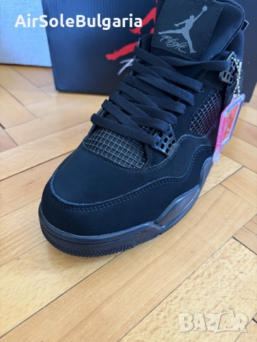 Nike Air Jordan 4s Retro Black Cat Sizes 41,42,43,44,45eu With Free Crease Protectors , снимка 9 - Маратонки - 56226259