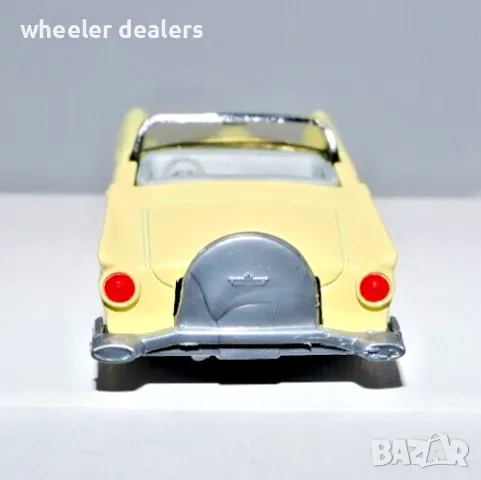 Метална количка Matchbox 1957 Yellow T-Bird , снимка 2 - Колекции - 50429826