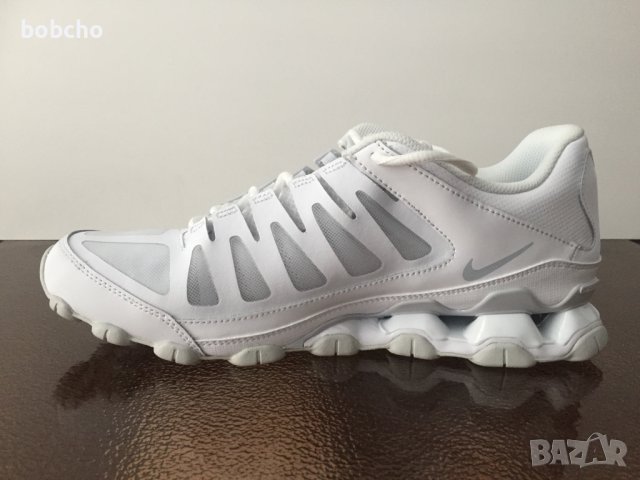 Nike reax white, снимка 5 - Кецове - 36963265
