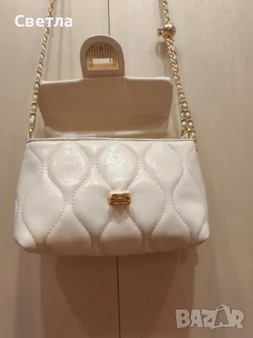 Елегантна малка дамска чанта с регулируема дължина на дръжката., снимка 3 - Чанти - 50098015