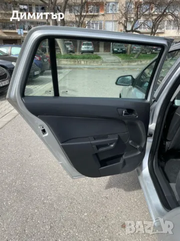Opel Astra H, снимка 14 - Автомобили и джипове - 49486470