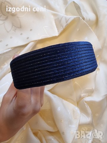 Широка диадема от плат плюш в тъмно син цвят , снимка 2 - Аксесоари за коса - 39090040