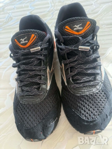 MIZUNO-МАРАТОНКИ №41 много леки  и двете тежат 430 грама, снимка 2 - Маратонки - 54229163
