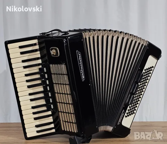 Акордеон Weltmeister Stella 