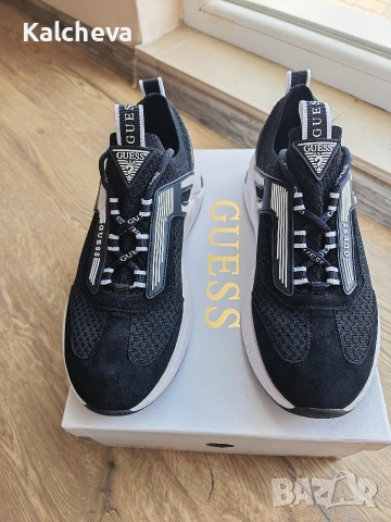 Дамски маратонки Guess , снимка 3 - Маратонки - 54243834