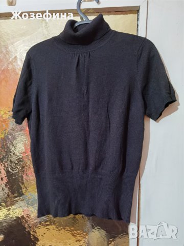 Черна блуза с къс ръкав и поло яка. , снимка 1