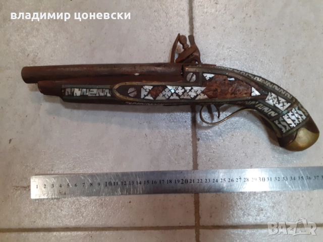 Красив автентичен кремъчен пистолет от 19 век,пищов,оръжие, снимка 2 - Колекции - 52016363