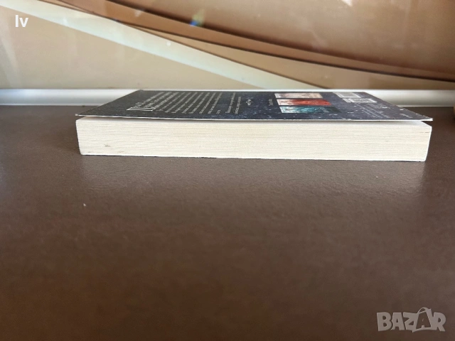 Кийра Кас - Наследницата , снимка 3 - Художествена литература - 54112701