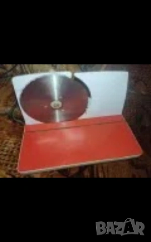 Слайс машина Колбасорезачка Уред за рязане на колбаси Машина за рязане на кашкавали...Рязане на хляб, снимка 8 - Кухненски роботи - 54056734