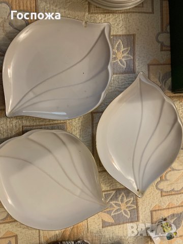 Комплект порцеланови чинии