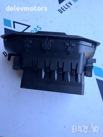 687602110R въздуховодна решетка за табло за Dacia Duster 3 1.0 Eco G-101, снимка 5 - Части - 56138527