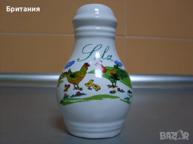 Керамичен сувенир- солница.