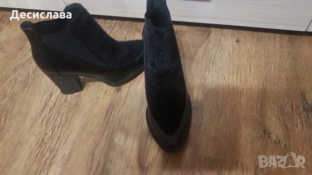 Дамски боти, снимка 2 - Дамски боти - 31182034