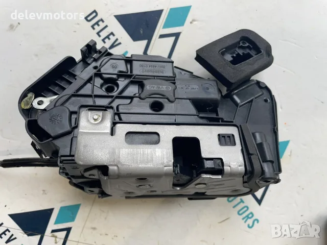 Брава за предна дясна врата 5TB837016E от Skoda Karoq 1.5 TSI, снимка 2 - Части - 56179461