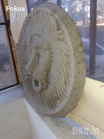 Голяма стара циментена розетка за чешма лъв лъвска глава, снимка 3 - Антикварни и старинни предмети - 53287294