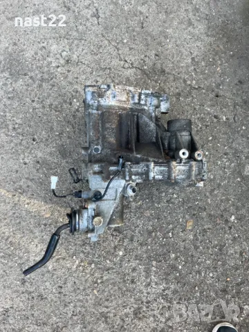 Раздатка за Сузуки Витара 1.6 16 кл., снимка 4 - Части - 48615176