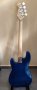 Бас китара четири струнна цвят син металик, снимка 2