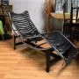 Cassina Le Corbusier LC4 шезлонг с черна кожа, снимка 2