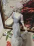 Красива порцеланова фигура, снимка 4