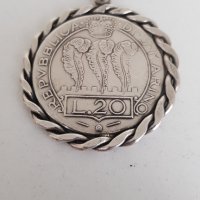 Стара сребърна гривна с монета в обков 1933г San Marino 20 lire, снимка 9 - Антикварни и старинни предмети - 40244005