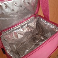 Малка термо - чанта за пикник/плаж, снимка 2 - Хладилни чанти - 42797273