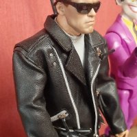 Топ фигура на Arnold Terminator t800, 27 см нова, снимка 5 - Колекции - 42219379