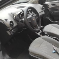 Chevrolet Aveo 2011г., снимка 7 - Автомобили и джипове - 44473878