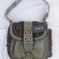 Нова чанта  GUESS, снимка 1 - Чанти - 29931113