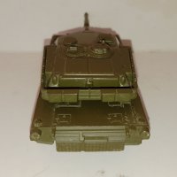 Метален Танк D1 Armor Squad Welly 99193, снимка 4 - Колекции - 42608871