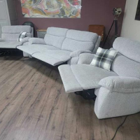 Сив комплект от плат диван тройка с два фотьойла с релакс механизъм, снимка 8 - Дивани и мека мебел - 44701681