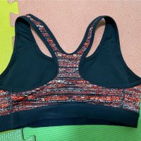  ''Nike Pro Classic Sports Bra''оригинално бюстие  Nike S размер, снимка 2 - Корсети, бюстиета, топове - 38292019