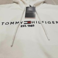 Суичър (худи) Tommy Hilfiger в бял вариант - ТОП модел за сезона ! ! !, снимка 3 - Суичъри - 42654755