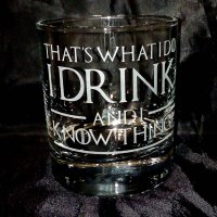 Гравирани чаши за уиски, снимка 1 - Ръчно изработени сувенири - 14516918