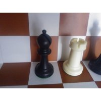 Шахматни фигури средно утежнени.  Височина на царя 95,5мм, диаметър на основата 35 мм., снимка 3 - Шах и табла - 37863618