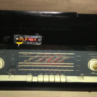 Радио, снимка 8 - Радиокасетофони, транзистори - 36426026